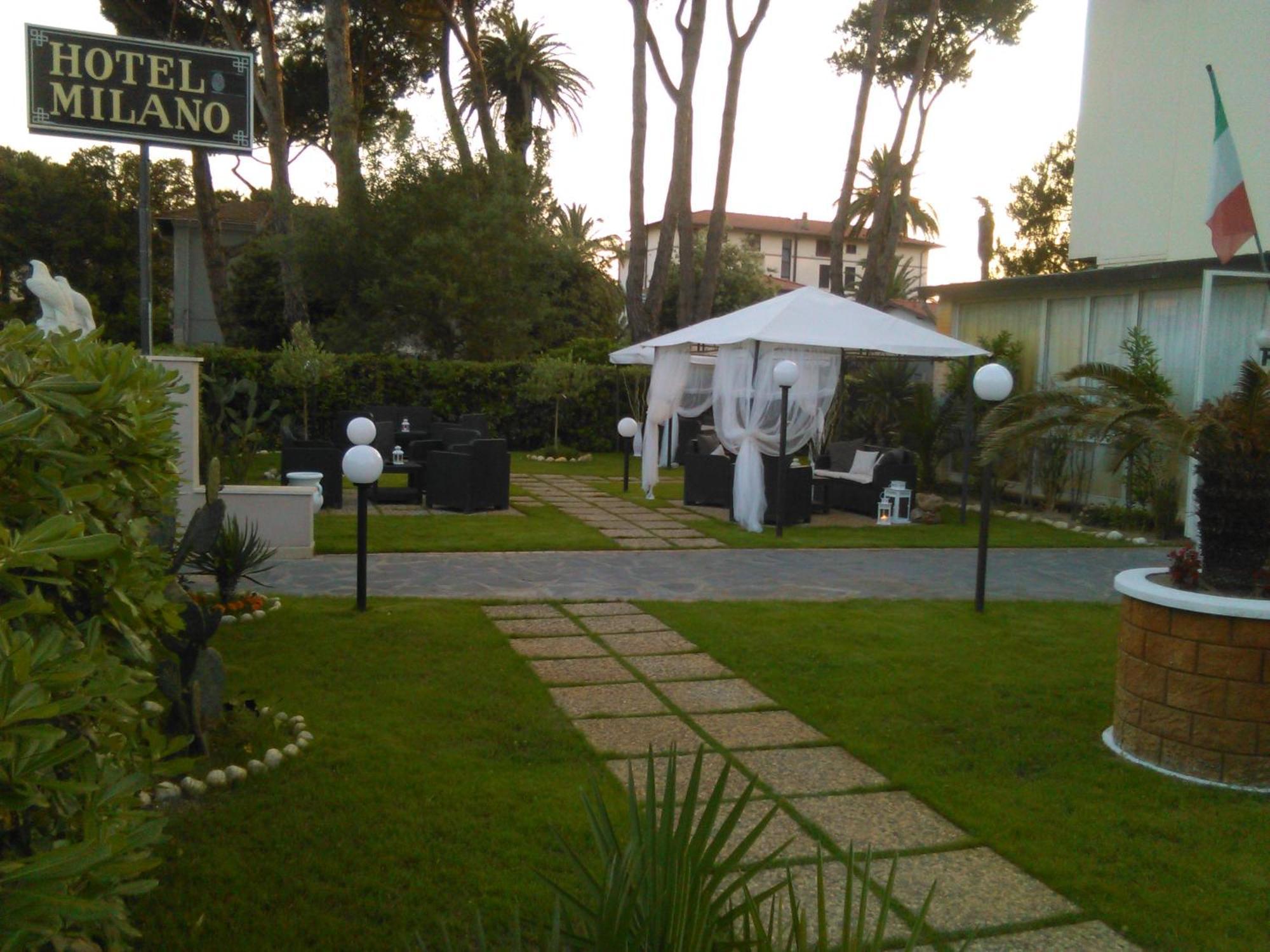 Milano Hotell Marina di Pietrasanta Exteriör bild