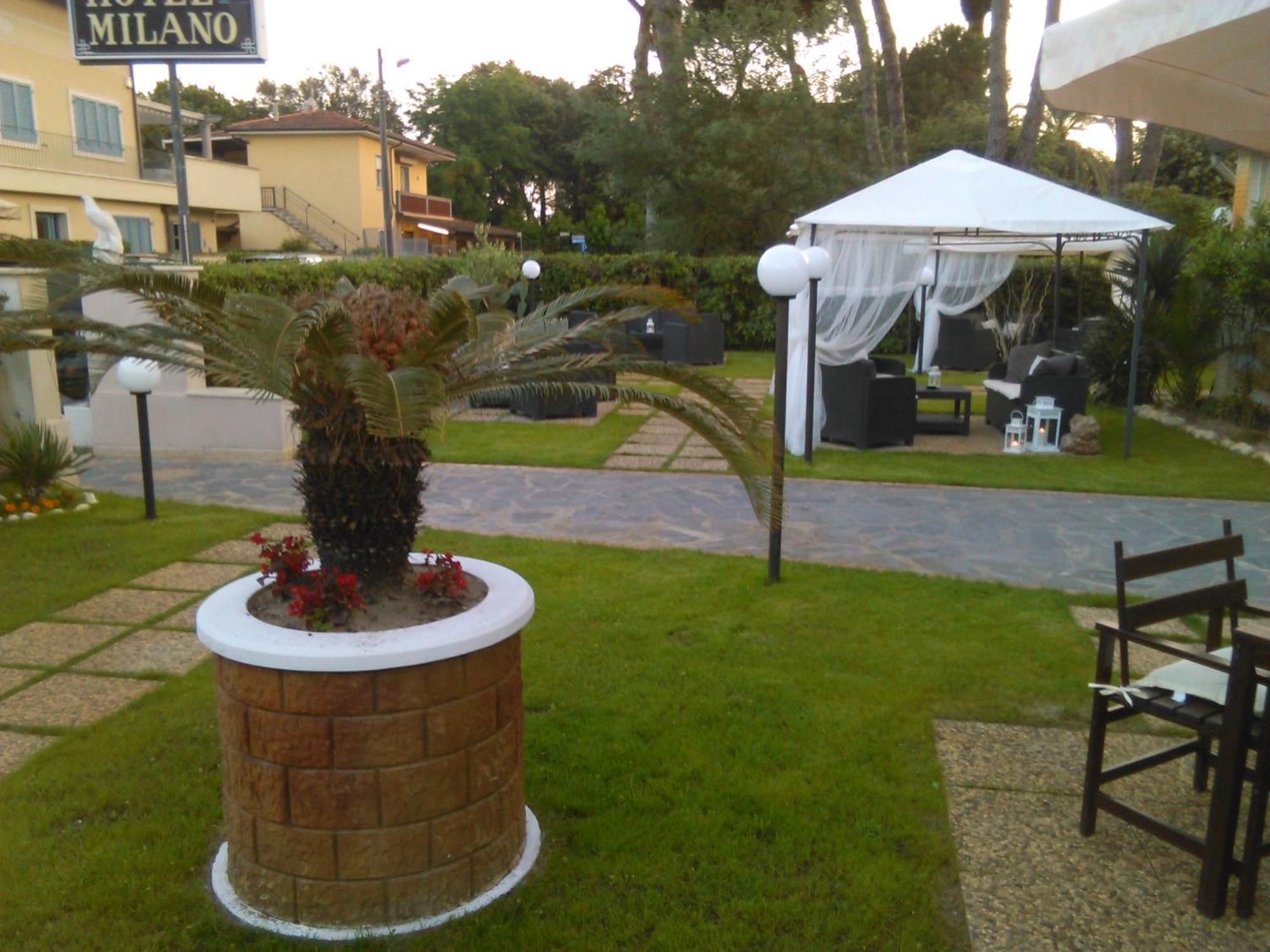 Milano Hotell Marina di Pietrasanta Exteriör bild