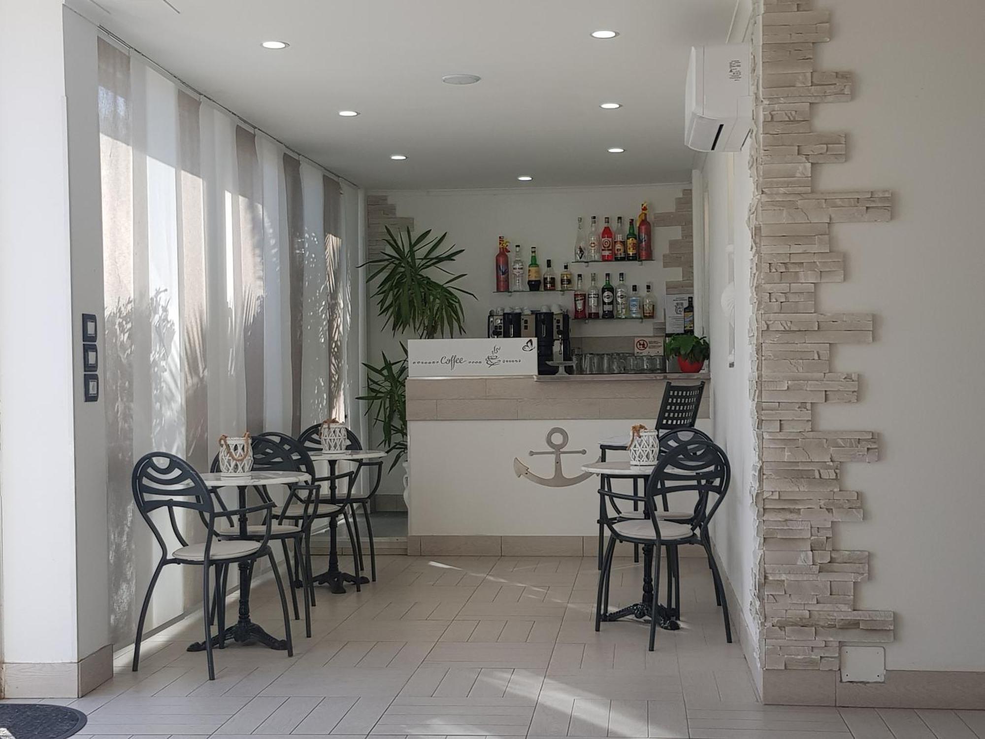 Milano Hotell Marina di Pietrasanta Exteriör bild